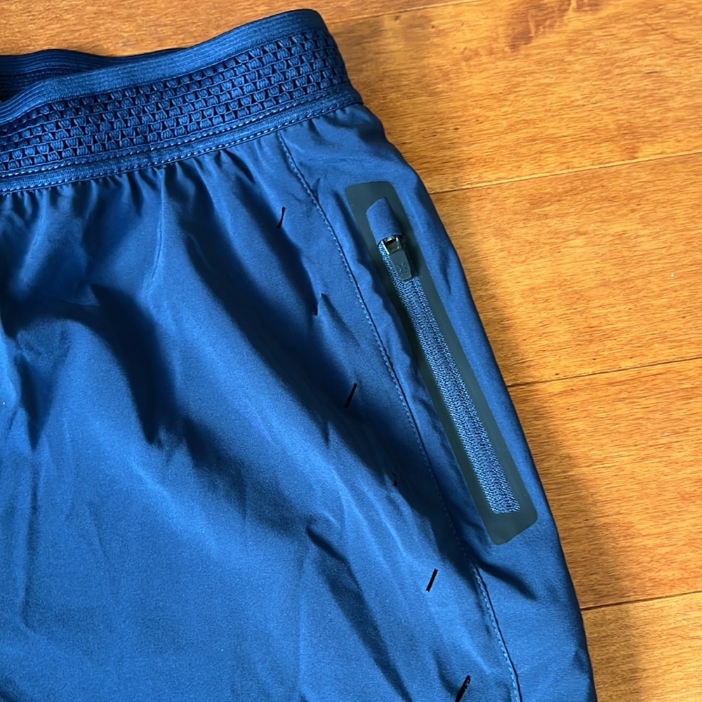 NWT Ten Thousand Navy Session Short (With Liner) 5" Size Medium - Picture 4 of 5